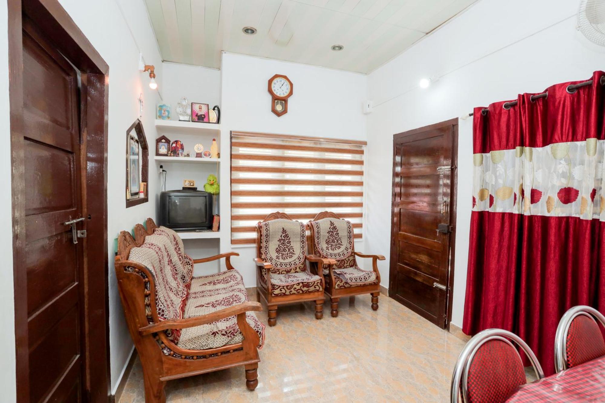 Koonamparayil Home Stay Munnar Anaviratty-Family Only Eksteriør bilde