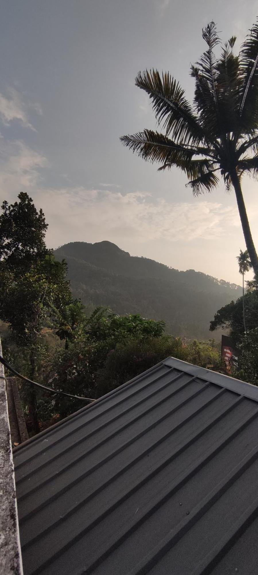 Koonamparayil Home Stay Munnar Anaviratty-Family Only Eksteriør bilde