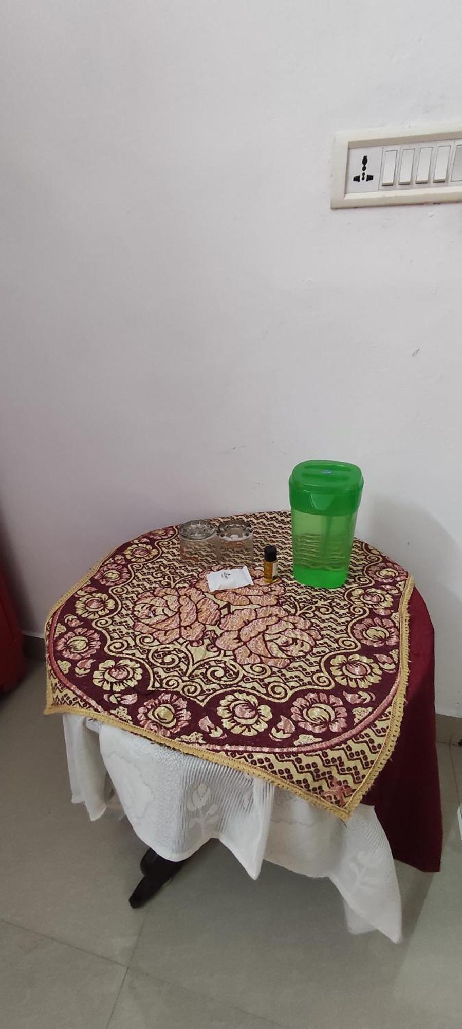 Koonamparayil Home Stay Munnar Anaviratty-Family Only Eksteriør bilde
